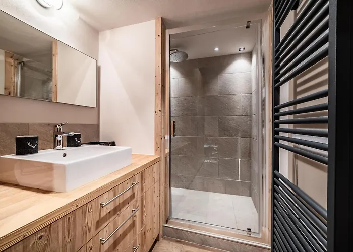 Snowdust - By Emerald Megève