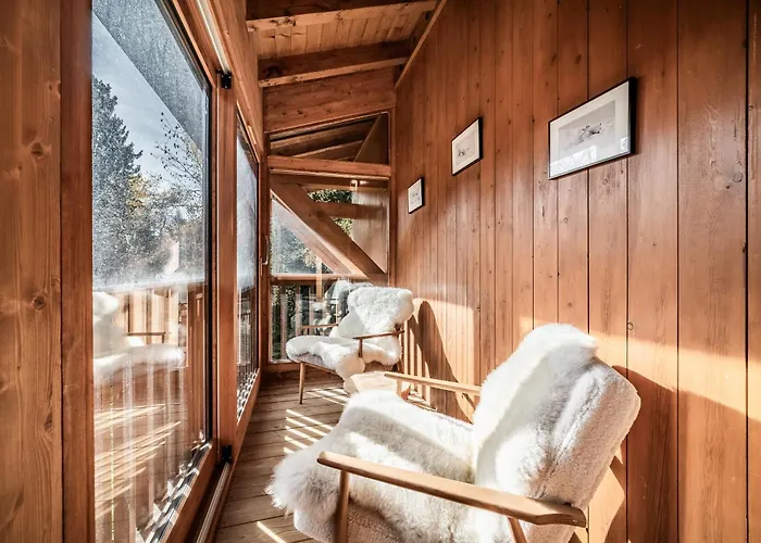 Snowdust - By Emerald